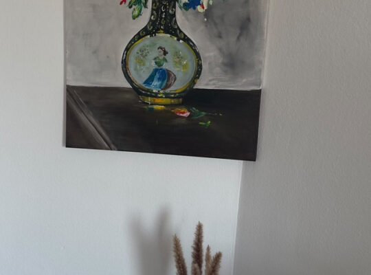 Vas cu flori – Eleganță atemporală